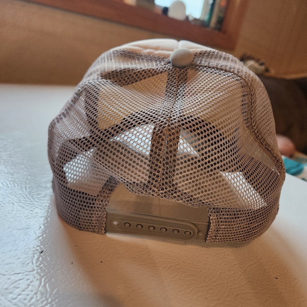 Hat - Picture 3 of 3